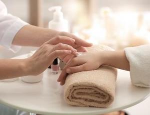 Barber & Salon Services